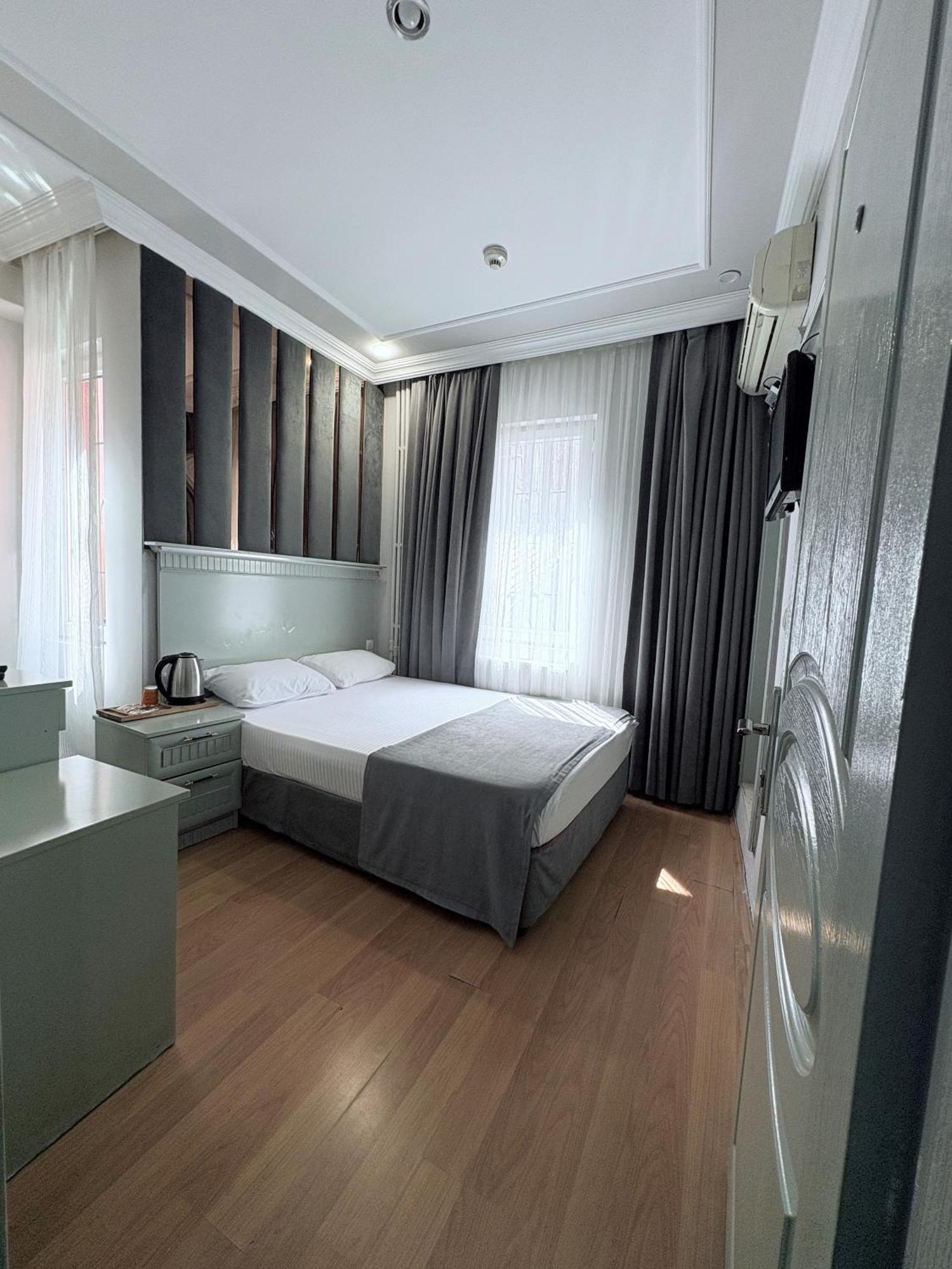 Grand Hurriyet Hotel Istanbul Bagian luar foto